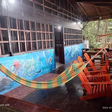 Pirate Drake Beach Hostel & Tour Company Драке Экстерьер фото