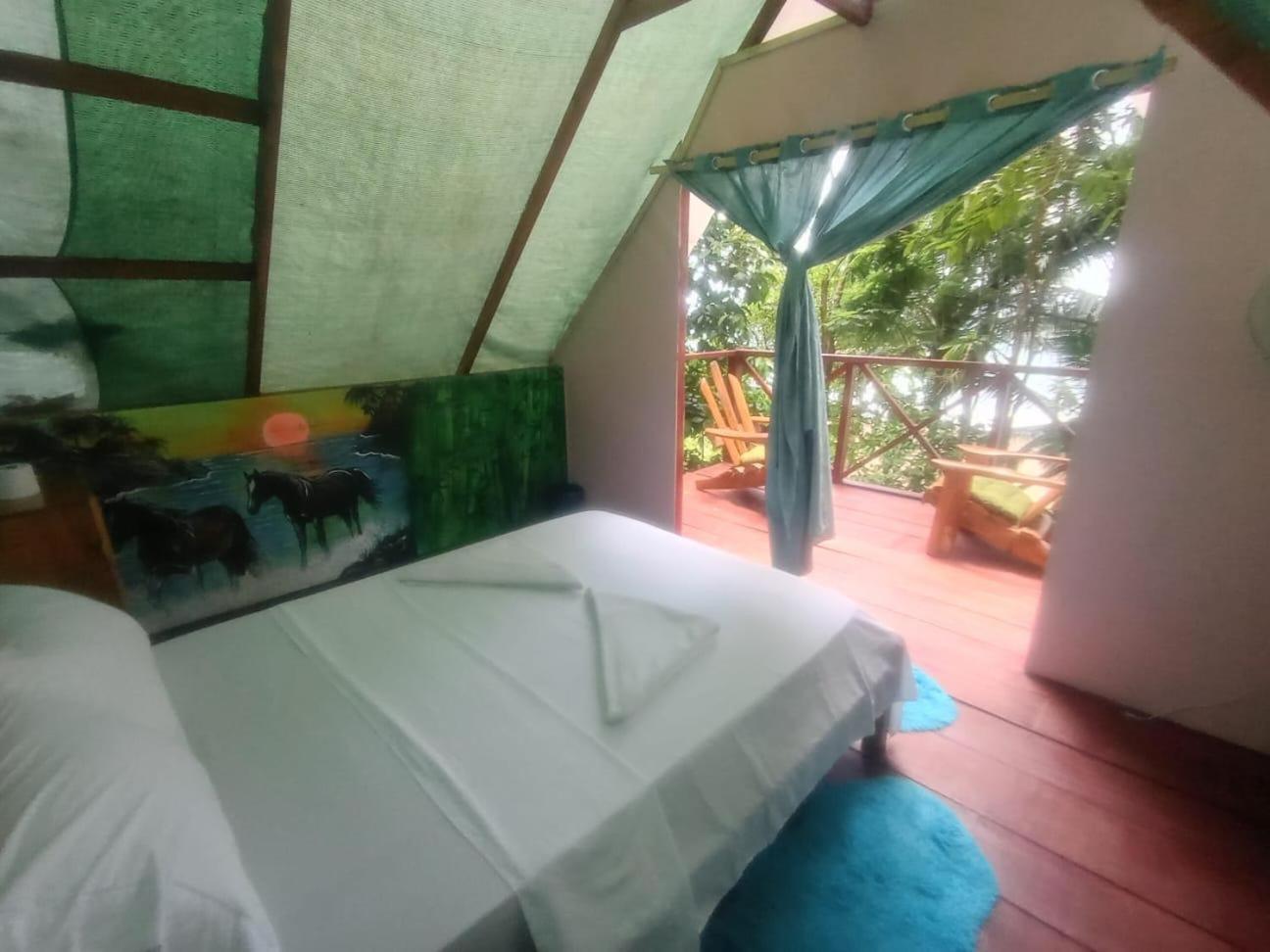 Pirate Drake Beach Hostel & Tour Company Драке Экстерьер фото